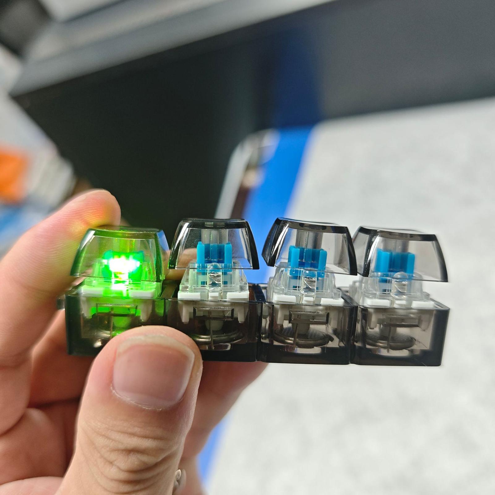ของเล่นคลายเครียดแบบกดปุ่ม คีย - Keyboard Switch Tester บทวิจารณ์และราคา